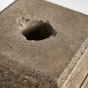 Base para sombrilla de cemento en color gris – detalle