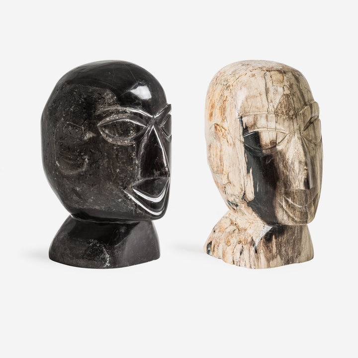 Busto decorativo de madera petrificada en color marrón envejecido 20 x 16 x 24 cm