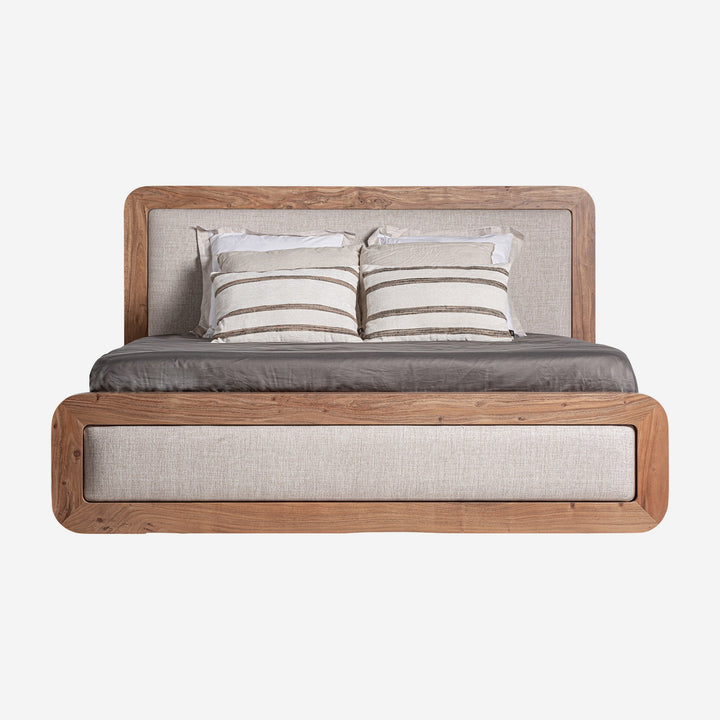 Cama de madera de acacia y acrílico en color marrón