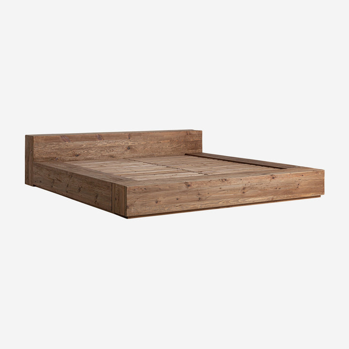 Cama de madera de pino reciclado en color marrón claro