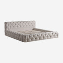 Cama tapizada en tela en color beige