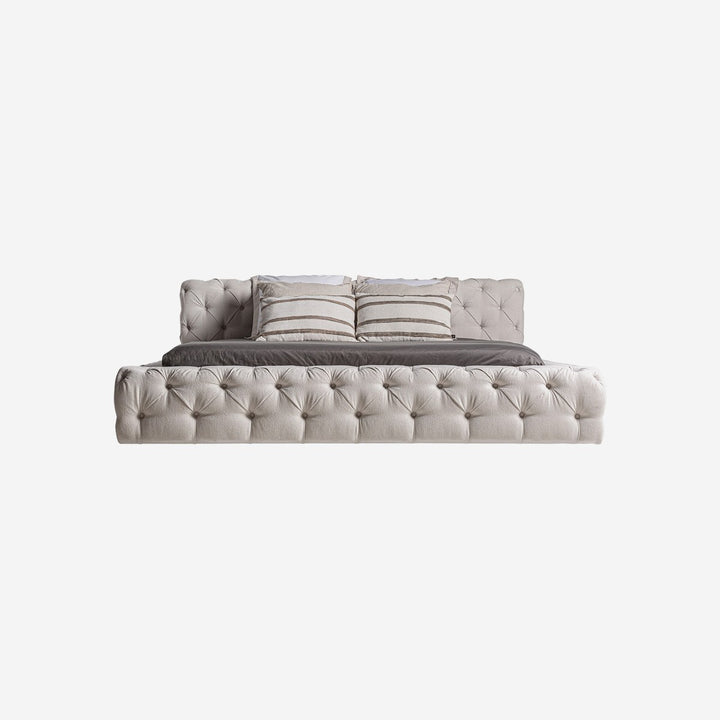 Cama tapizada en tela en color beige