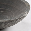 Centro de mesa de piedra en color gris 35 x 8 cm – detalle