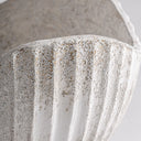 Centro de mesa de terracota en color blanco roto 40 x 32 cm – detalle