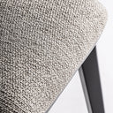 Chaise longue de madera de caucho y poliéster en color negro – detalle