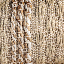 Cojín de algodón en color marrón claro – detalle
