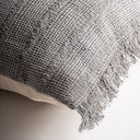 Cojín de lino en color gris – detalle