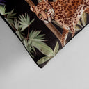 Cojín de terciopelo en color negro de estilo provenzal 45 x 45 cm – detalle