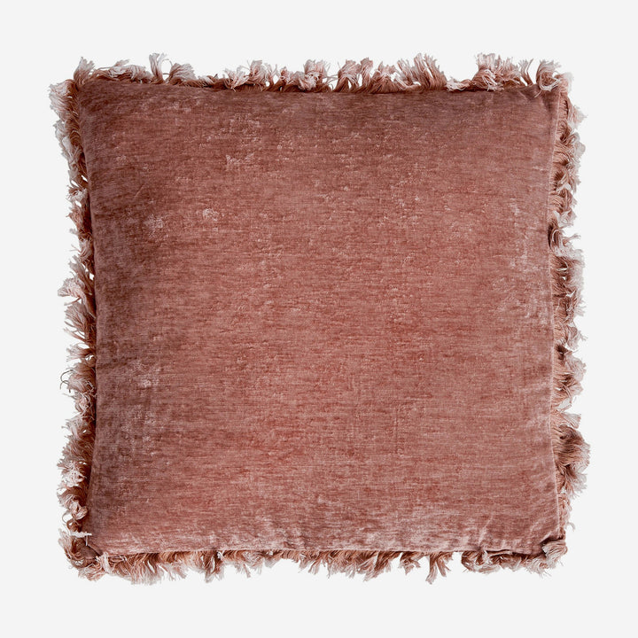 Cojín de terciopelo en color rosa palo