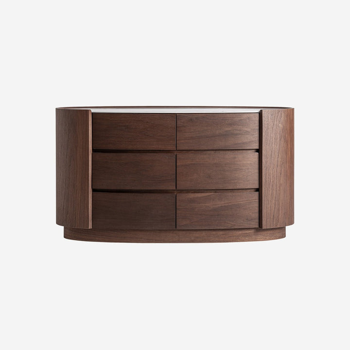 Cómoda de madera contrachapada y chapa de roble en color marrón