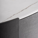 Cómoda de madera contrachapada y chapa de roble en color negro – detalle