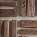 Cuadro de madera de pino reciclado en color marrón 82 x 122 cm – Diseño 2 – detalle