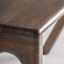 Escritorio de madera de mango en color marrón natural – detalle