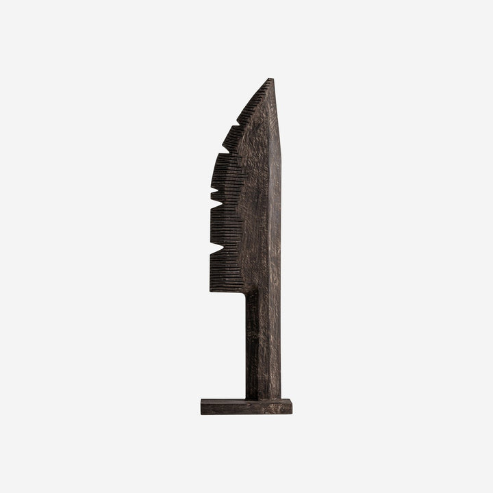 Escultura de madera de suar en color marrón de perfil dentado