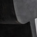 Escultura de madera de teca en color negro – detalle