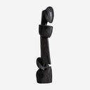 Escultura de madera de teca en color negro mate