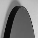 Espejo de hierro en color negro 60 x 96 cm – detalle