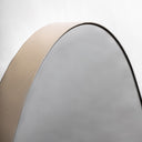 Espejo de hierro y MDF en color dorado 150 x 150 cm – detalle