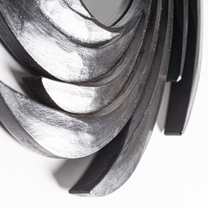 Espejo de madera de acacia en color negro – detalle