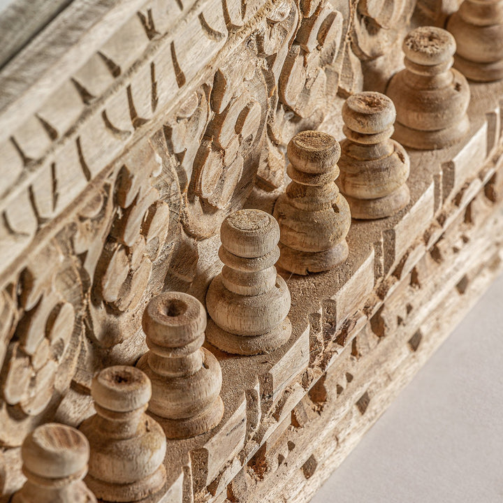 Espejo de madera de mango en color marrón – detalle