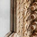 Espejo de madera de mango en color marrón – detalle