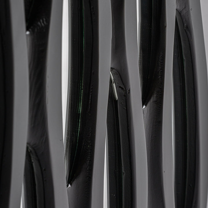 Espejo de MDF en color negro 73 x 101 cm – detalle