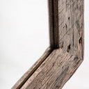 Espejo en color marrón envejecido – 120 x 220 cm / Madera recuperada – detalle