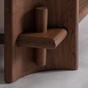 Estantería de madera de acacia y mármol en color marrón – detalle