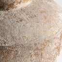 Jarrón de cerámica en color marrón envejecido – detalle