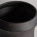 Jarrón de cerámica en color negro (pack de 2) – detalle