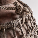 Jarrón de terracota en tonos marrones 45 x 47 cm – detalle