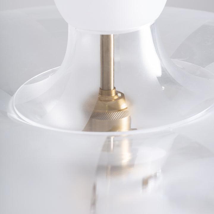 Lámpara colgante de acrílico y hierro en color blanco traslúcido – detalle