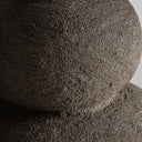 Lámpara colgante de papel maché y hormigón en color gris – detalle