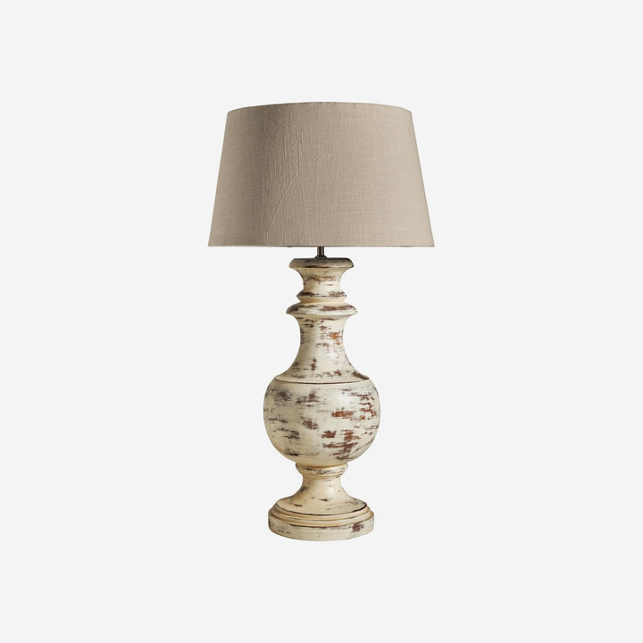 Lámpara de mesa de madera de mango y algodón en color blanco decapado