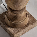 Lámpara de mesa de madera de mango y algodón en color marrón 45 x 70 cm – detalle