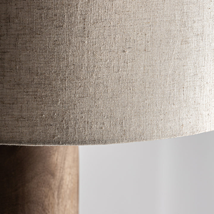 Lámpara de mesa de madera de mango y yute en color marrón 40 x 80 cm – detalle