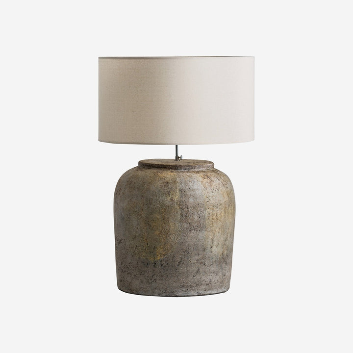 Lámpara de mesa de terracota y algodón en color gris envejecido