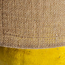 Lámpara de mesa de terracota y yute en color mostaza envejecido – detalle