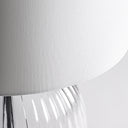 Lámpara de mesa de vidrio y hierro transparente – detalle