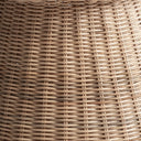 Lámpara de pie de ratán en color marrón claro de estilo boho – detalle