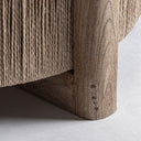 Macetero de madera de mango y rafia en color marrón – detalle