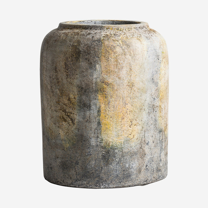Macetero de terracota en color gris de aire étnico