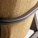 Mecedora de madera de fresno y poliéster en color marrón mate – detalle