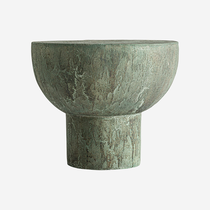 Mesa auxiliar de cemento en color verde