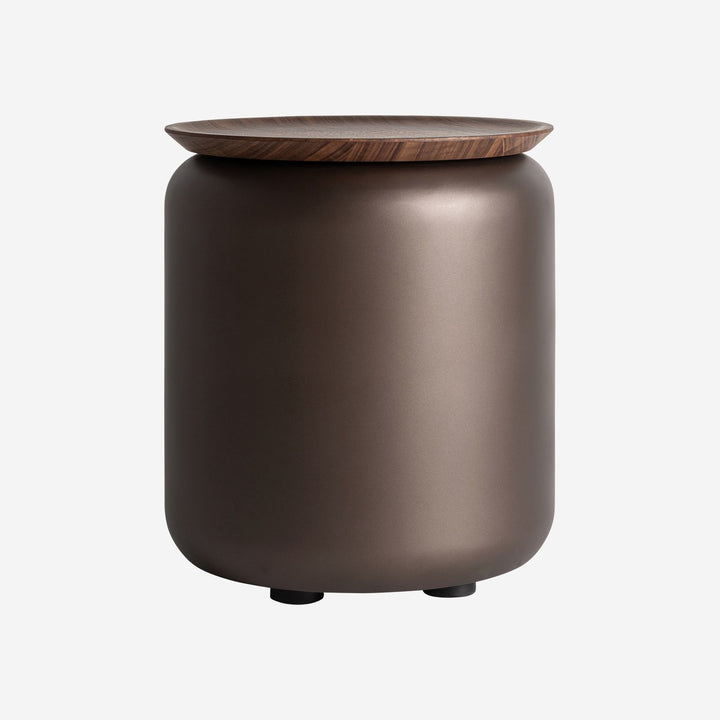 Mesa auxiliar de madera contrachapada y MDF en tonos marrones