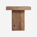 Mesa auxiliar de madera de pino reciclado en color marrón envejecido