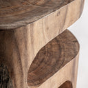 Mesa auxiliar de madera de suar en color marrón 45 x 35 x 52 cm – detalle