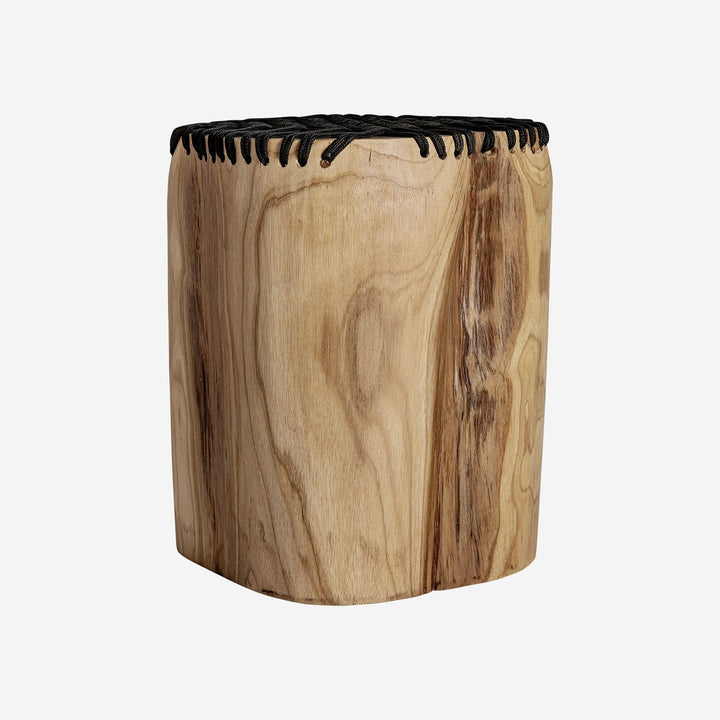 Mesa auxiliar de madera de suar en color marrón natural 37 x 43 cm
