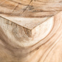 Mesa auxiliar de madera tropical – detalle