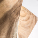 Mesa auxiliar de madera tropical – detalle